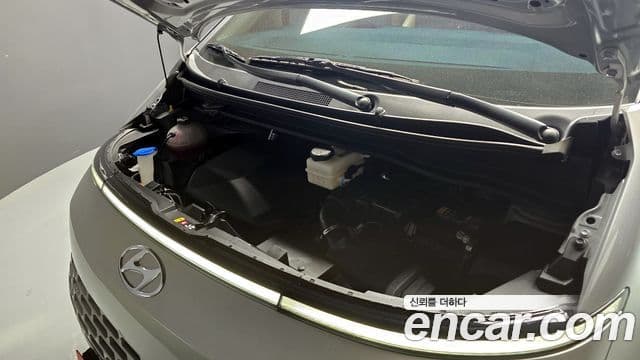 Hyundai Staria 2023 — Şəkil 6/20