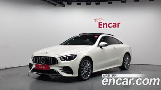 Mercedes-Benz E-Class 2021 — ფოტო 1/20