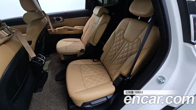 Kia Sorento 2021 — Şəkil 19/20