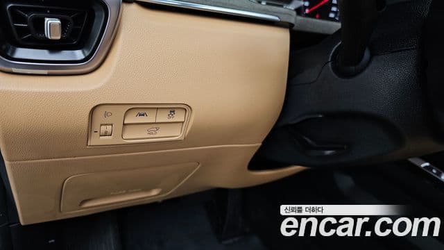 Kia Sorento 2022 — Şəkil 17/20