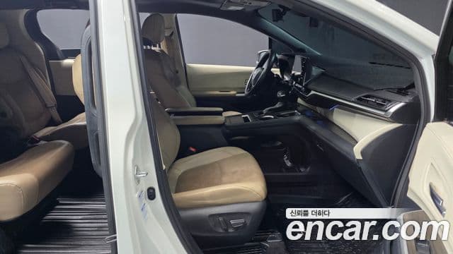 Toyota Sienna 2021 — Şəkil 11/20