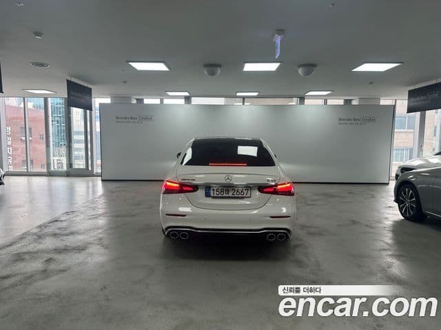 Mercedes-Benz E-Class 2022 — ფოტო 3/17
