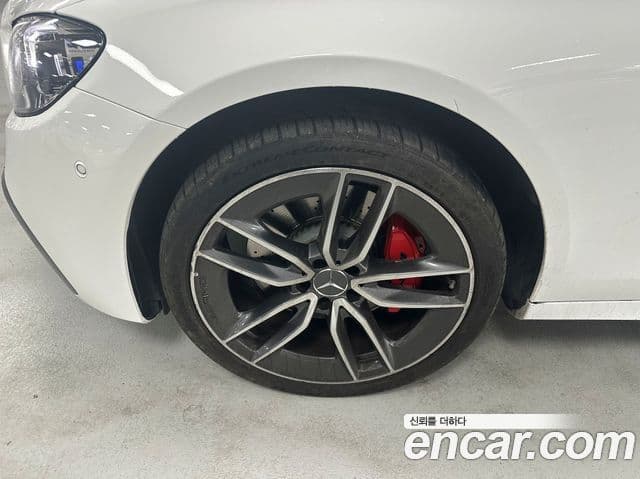 Mercedes-Benz E-Class 2022 — Şəkil 4/17