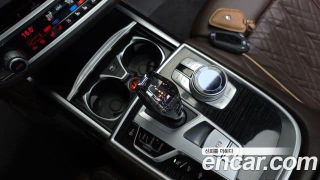 BMW 7 Series 2021 — Şəkil 9/20