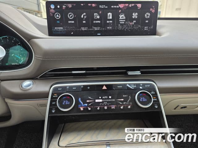 Genesis GV80 2022 — ფოტო 14/19