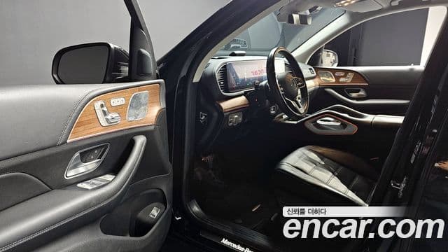 Mercedes-Benz GLE-Class 2019 — ფოტო 10/20