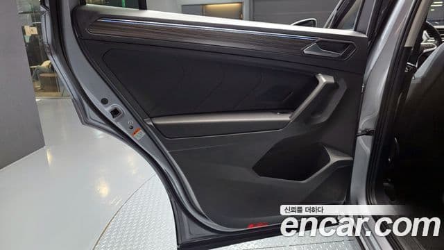 Volkswagen Tiguan Allspace 2022 — Photo 17/40