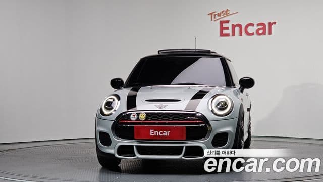 Mini Cooper S 2021 — ფოტო 3/20