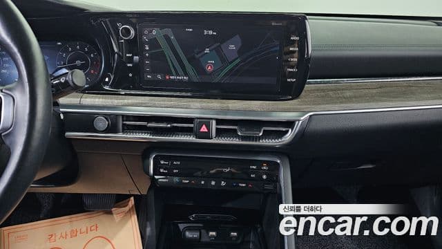 Kia K5 2021 — ფოტო 16/20