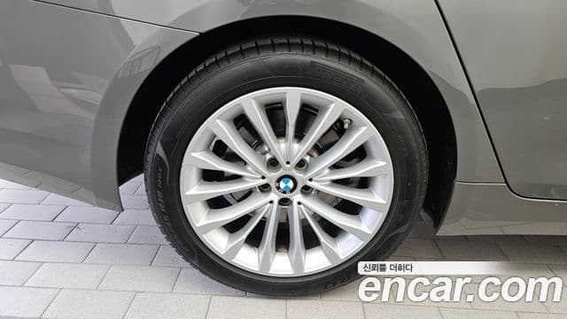 BMW 5 Series 2022 — Şəkil 4/20