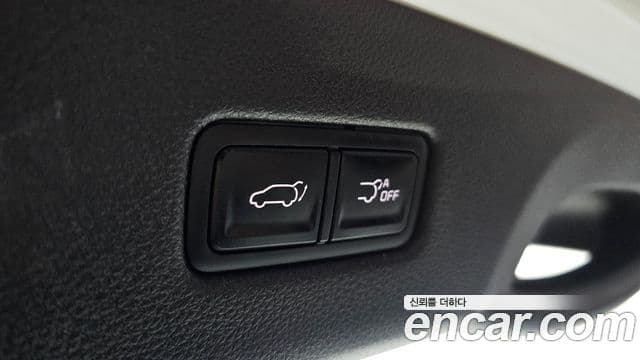 Kia Carnival 2022 — Фото 17/20