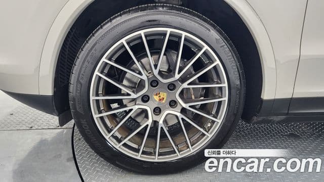 Porsche Cayenne 2021 — Şəkil 5/20
