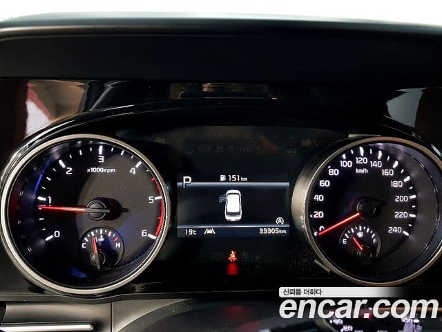 Kia Carnival 2022 — Фото 8/20