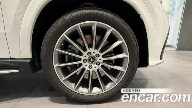 Mercedes-Benz GLE-Class 2025 — Фото 5/19