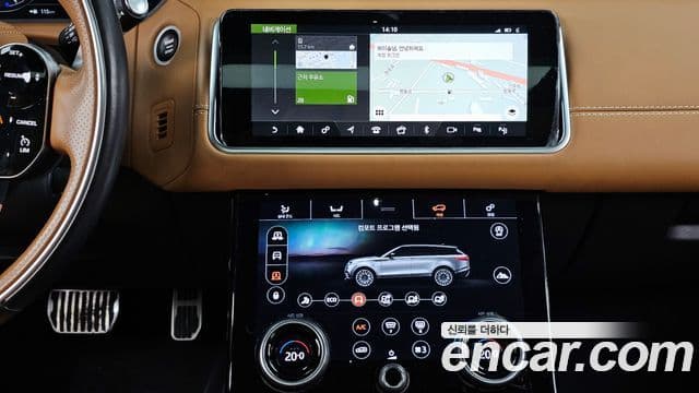 Land Rover Range Rover Velar 2019 — ფოტო 14/20