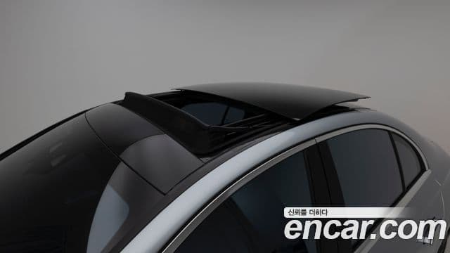Mercedes-Benz E-Class 2024 — ფოტო 12/20