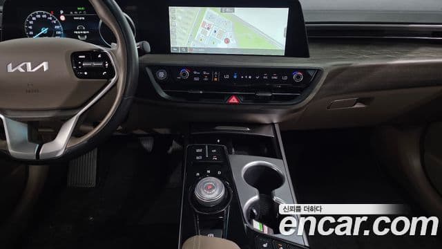 Kia K8 2023 — Şəkil 14/20