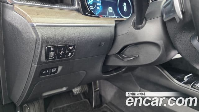 Kia K5 2022 — Şəkil 19/20