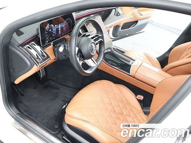 Mercedes-Benz S-Class 2023 — Photo 14/20