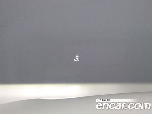 Mercedes-Benz S-Class 2023 — Photo 1/20