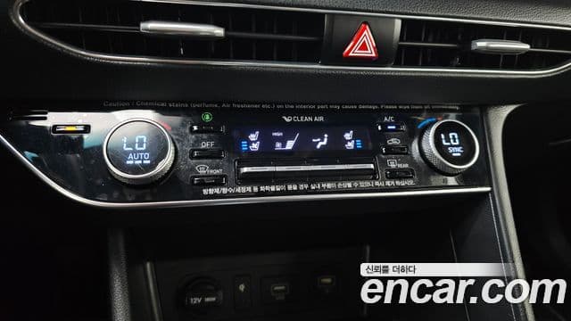 Hyundai Sonata 2020 — ფოტო 18/20