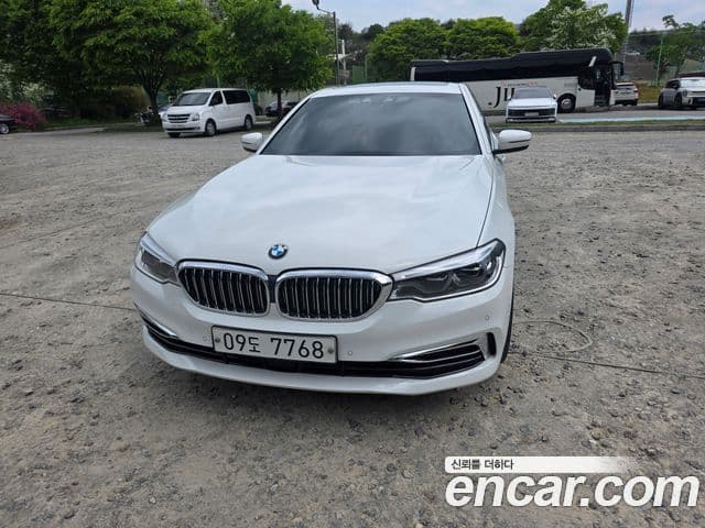 BMW 5 Series, 2019