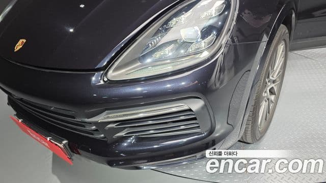 Porsche Cayenne 2020 — Photo 16/32