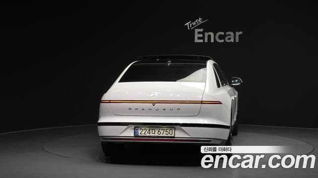 Hyundai Grandeur 2024 — ფოტო 4/20