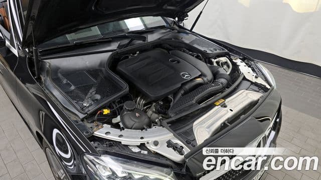 Mercedes-Benz C-Class 2019 — Şəkil 6/20