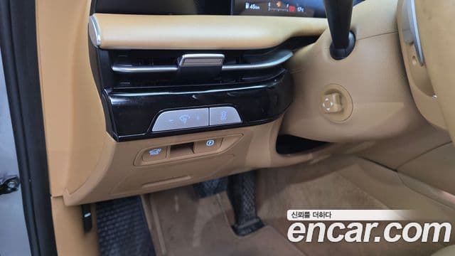 Genesis Electrified G80 2024 — фото 20 из 20