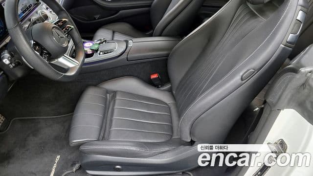 Mercedes-Benz E-Class 2022 — Фото 18/20