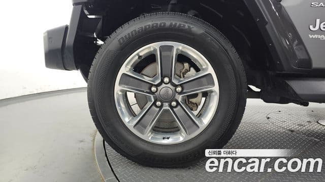 Jeep Wrangler 2018 — Şəkil 5/20