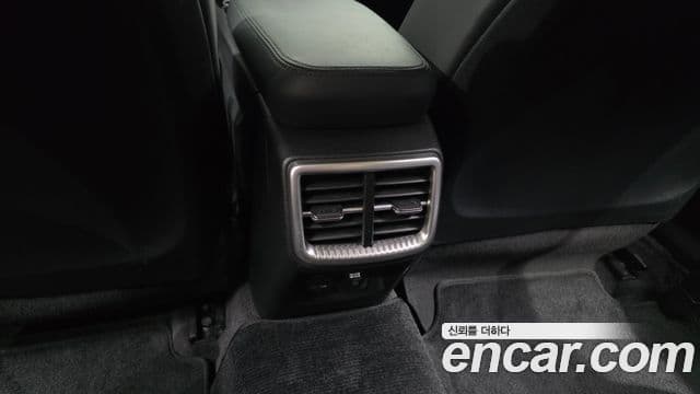 Kia K5 2023 — Photo 21/36