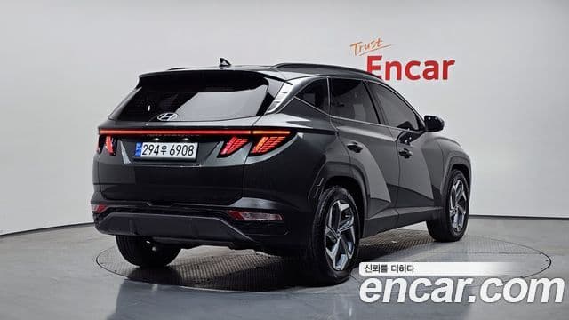 Hyundai The New Tucson 2021 — Фото 2/20