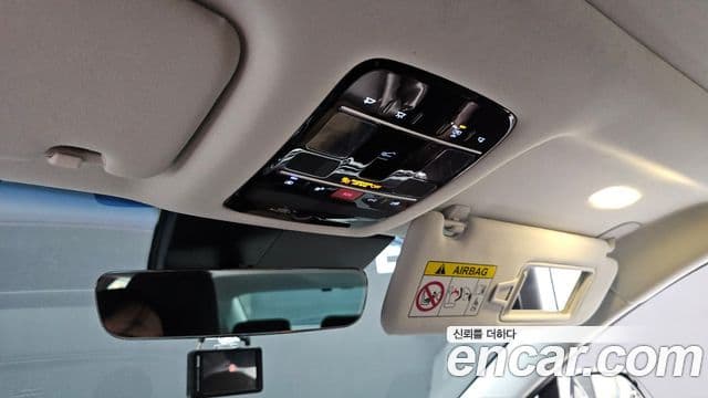 Hyundai Grandeur 2023 — Şəkil 17/20