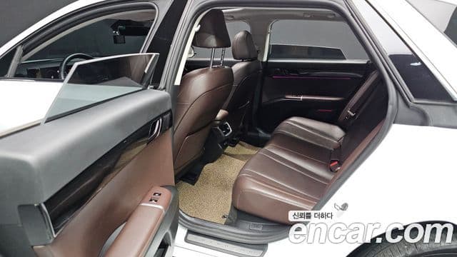 Hyundai Grandeur 2023 — Şəkil 19/20