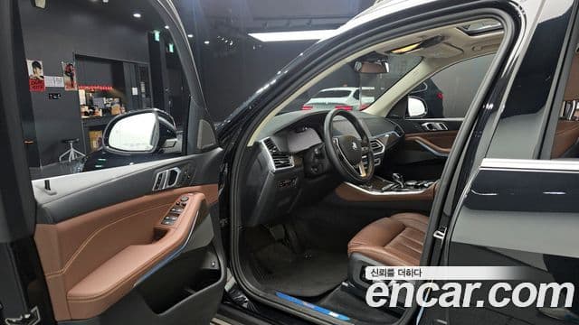 BMW X5 2021 — Photo 20/20