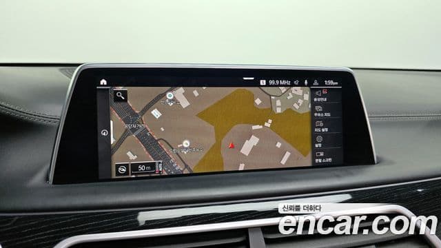 BMW 7 Series 2021 — ფოტო 15/20