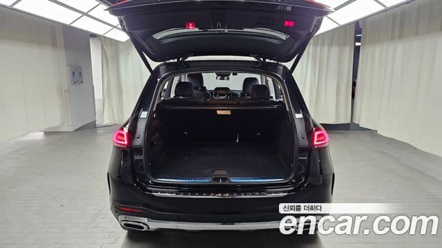 Mercedes-Benz GLE-Class 2023 — ფოტო 20/20