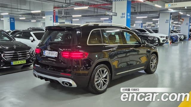 Mercedes-Benz GLB-Class 2025 — ფოტო 3/20