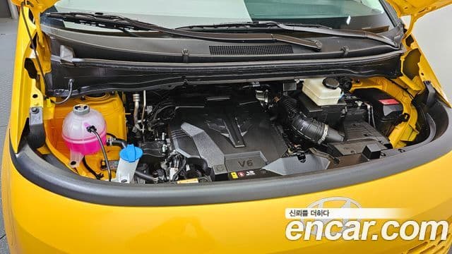 Hyundai Staria 2025 — Şəkil 6/20