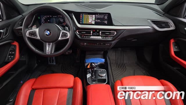 BMW 1 Series 2024 — ფოტო 7/20