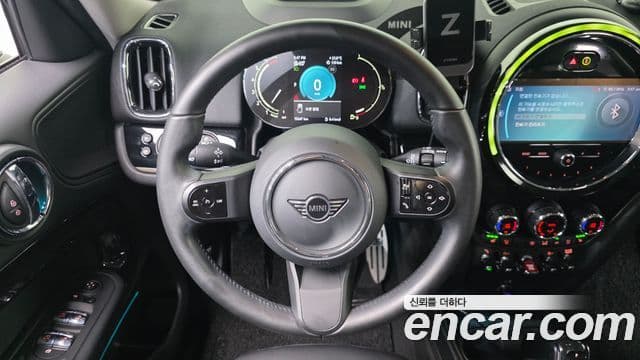 Mini Cooper Countryman 2022 — Фото 11/20