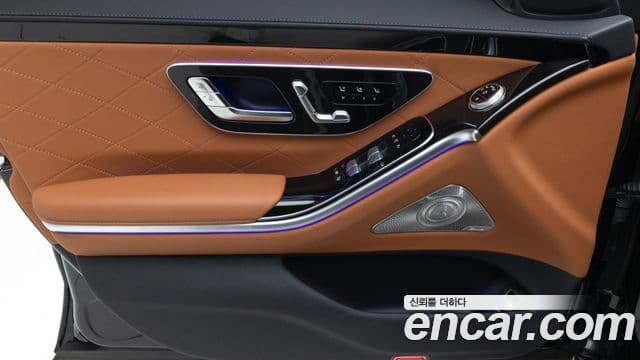 Mercedes-Benz S-Class 2025 — ფოტო 16/20