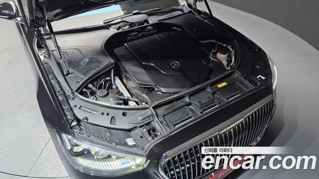 Mercedes-Benz S-Class 2022 — Photo 24/35