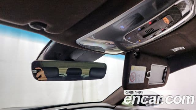 Genesis Electrified G80 2021 — ფოტო 17/20