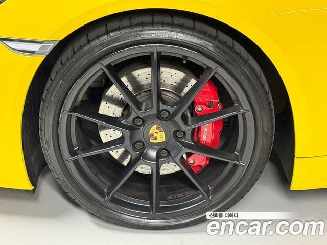 Porsche 718 Boxster 2021 — Photo 2/20