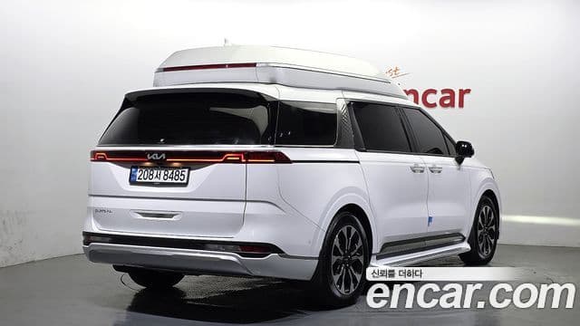 Kia Carnival 2023 — Şəkil 2/20
