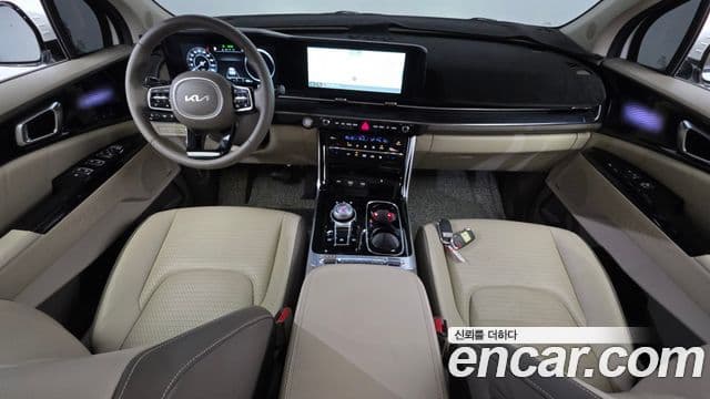 Kia Carnival 2023 — Şəkil 7/20