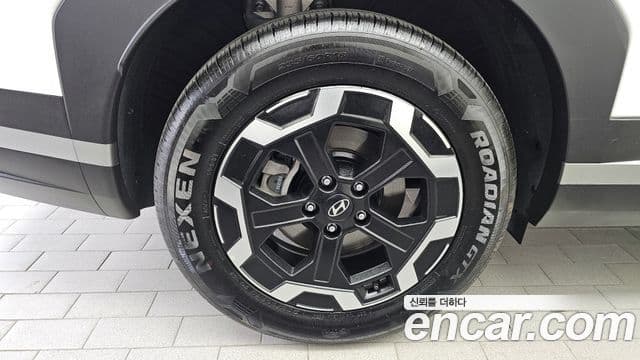 Hyundai Santa Fe 2024 — Şəkil 5/20